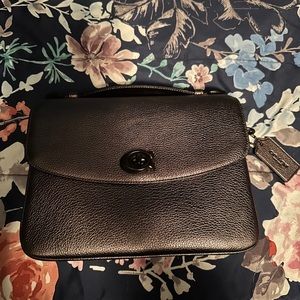 METALLIC COACH CASSIE
